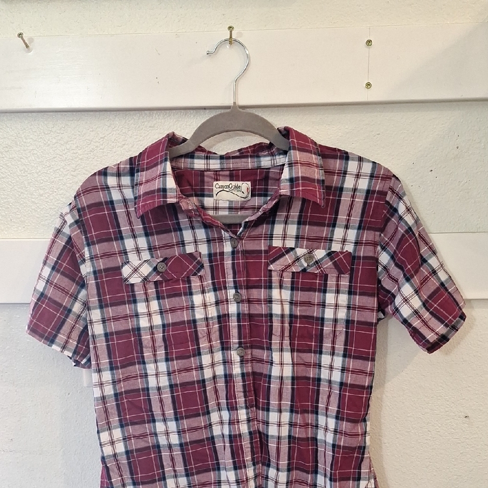 CanyonGuide Outfitters Women's Plaid Button Down Shirt - Red and White